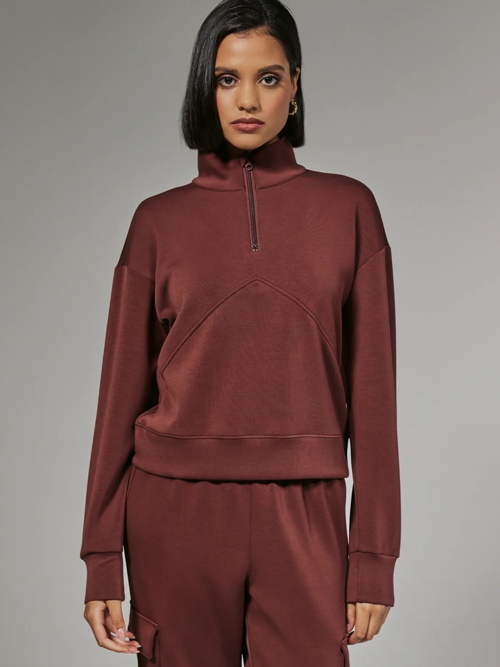7 Diamonds REV crop quarter zip - like new